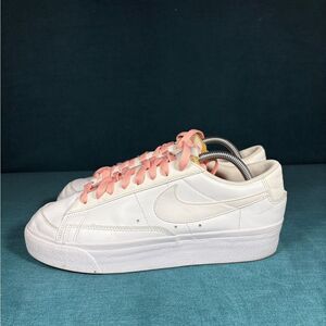 Nike Blazer Low Platform White shoes women’s 10.5